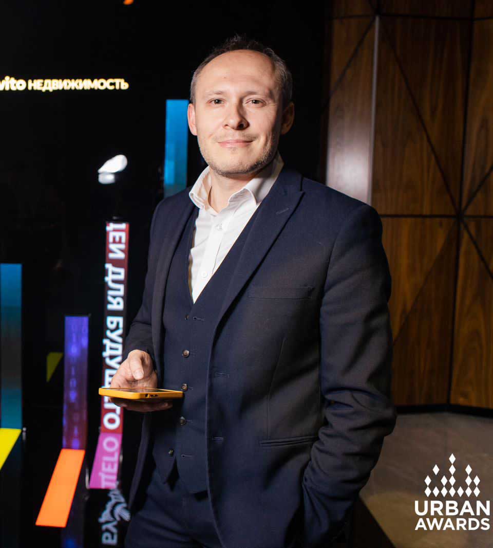 Андрей Непомнящий